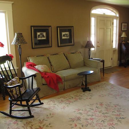 The White House Bed And Breakfast Medford Exterior foto